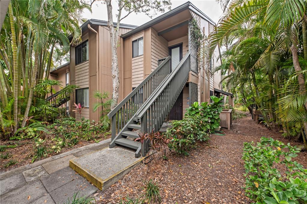 1720 GLENHOUSE DRIVE UNIT 330