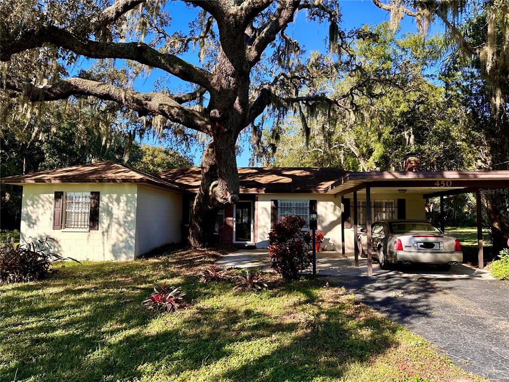 450 FOREST LAKE DRIVE