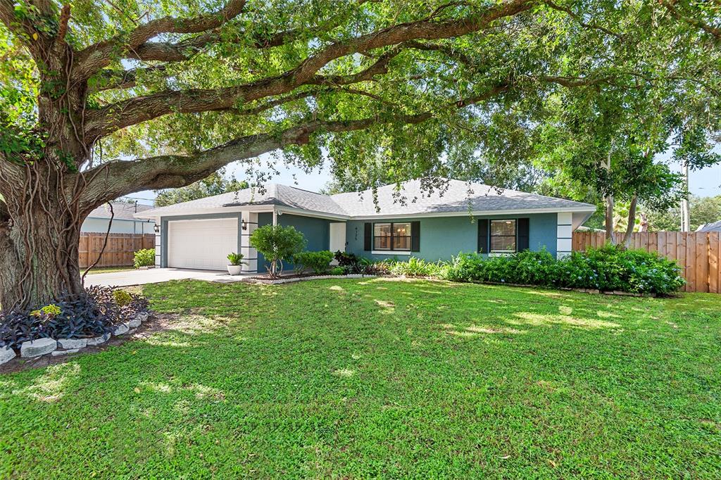 4125 SUNNY VIEW DRIVE