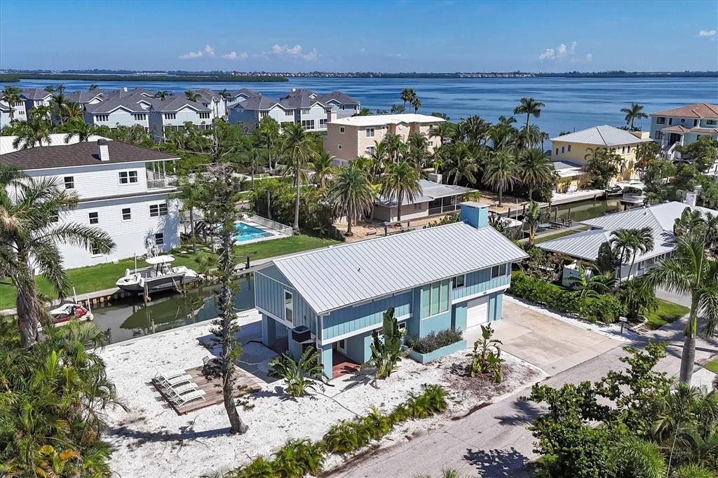 825 TARAWITT DRIVE, LONGBOAT KEY, FL — photo 3 of 30