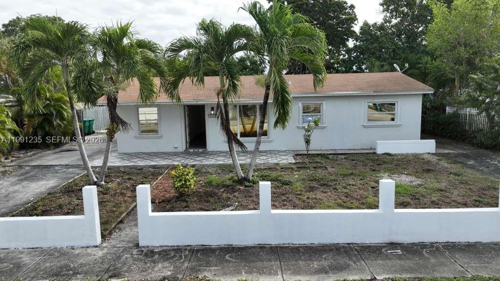 20001 NW 43rd Pl, Miami Gardens FL 33055