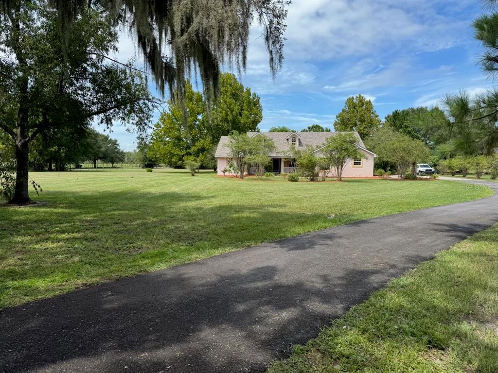 2065 W LAKE HAMILTON DRIVE