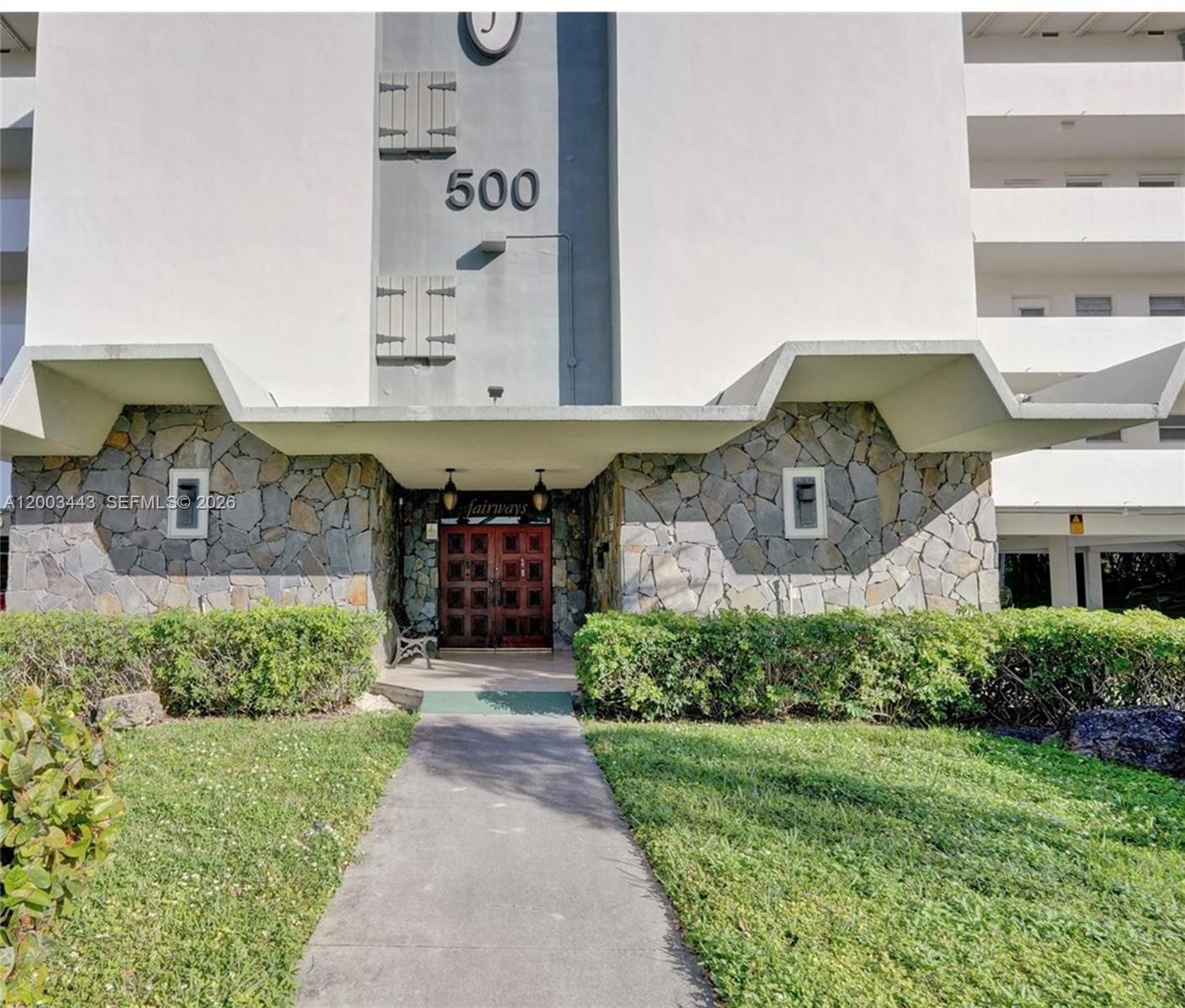500 NE 14th Ave # 306, Hallandale Beach FL 33009