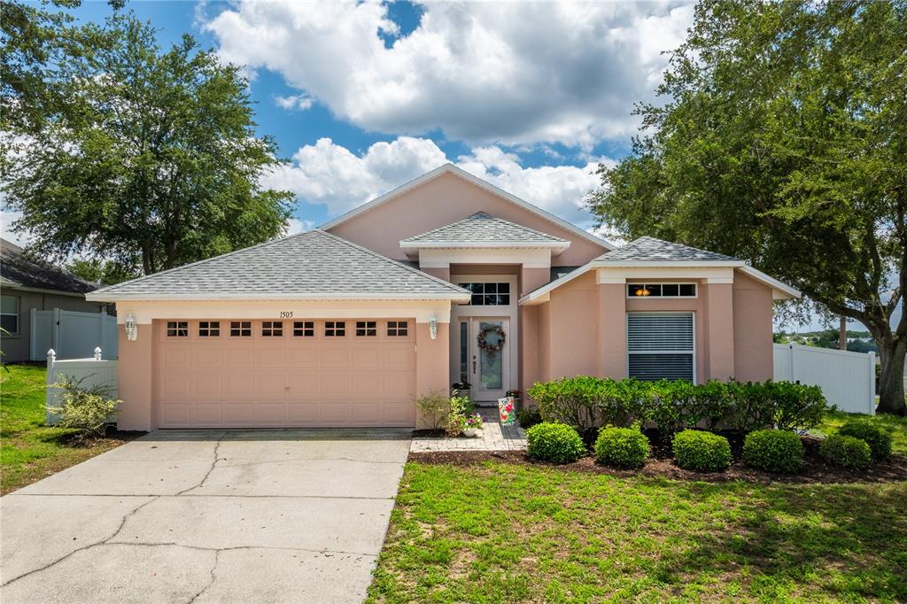 1505 SUNDOWN LANE