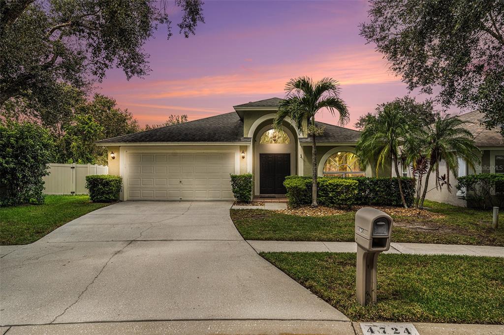 4724 PRESTON WOODS DR