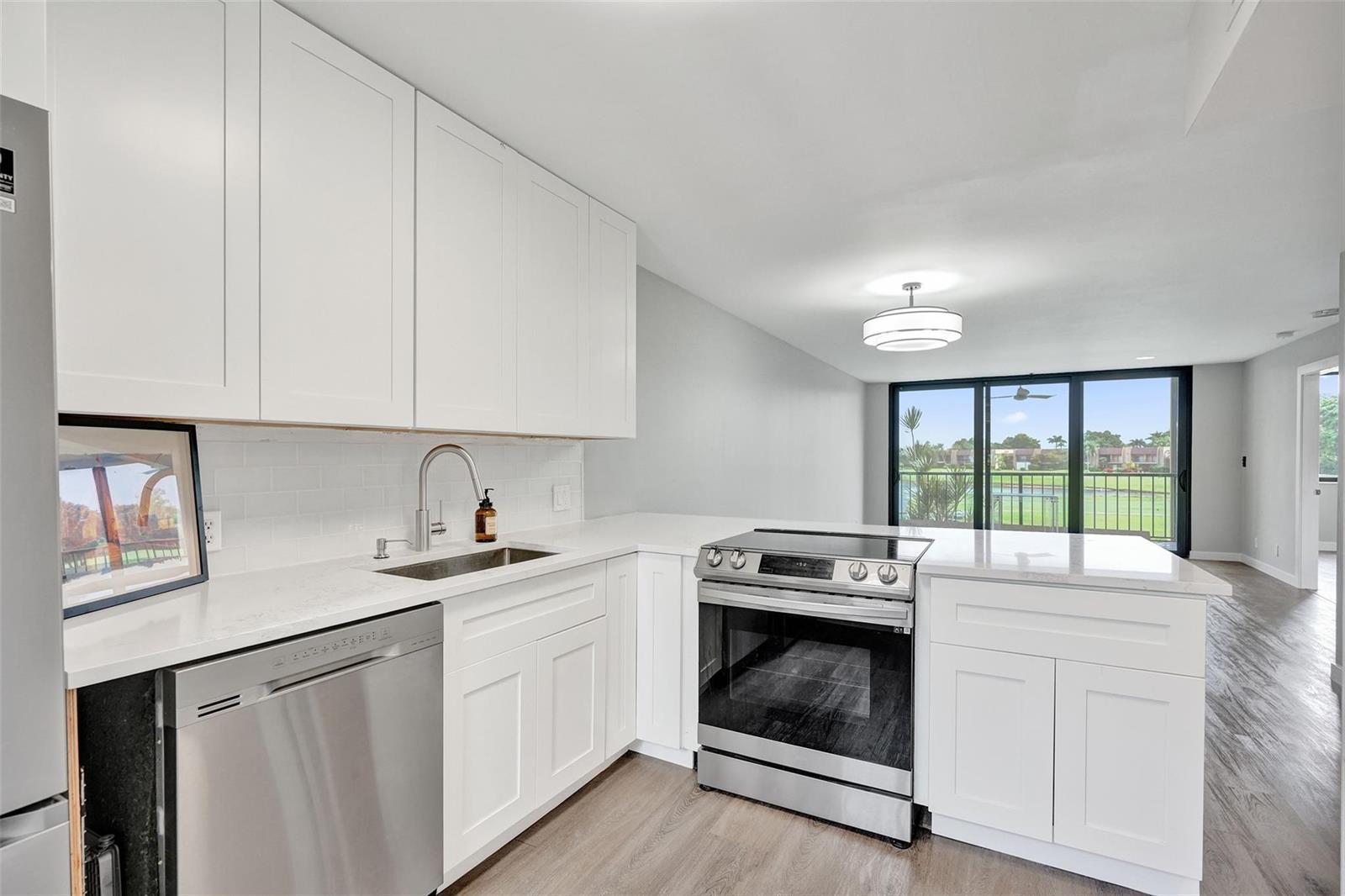 4539 Luxemburg Court # 201, Lake Worth FL 33467