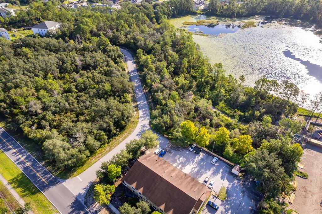 2121 CAPRI CIRCLE, DELTONA, FL — photo 2 of 13
