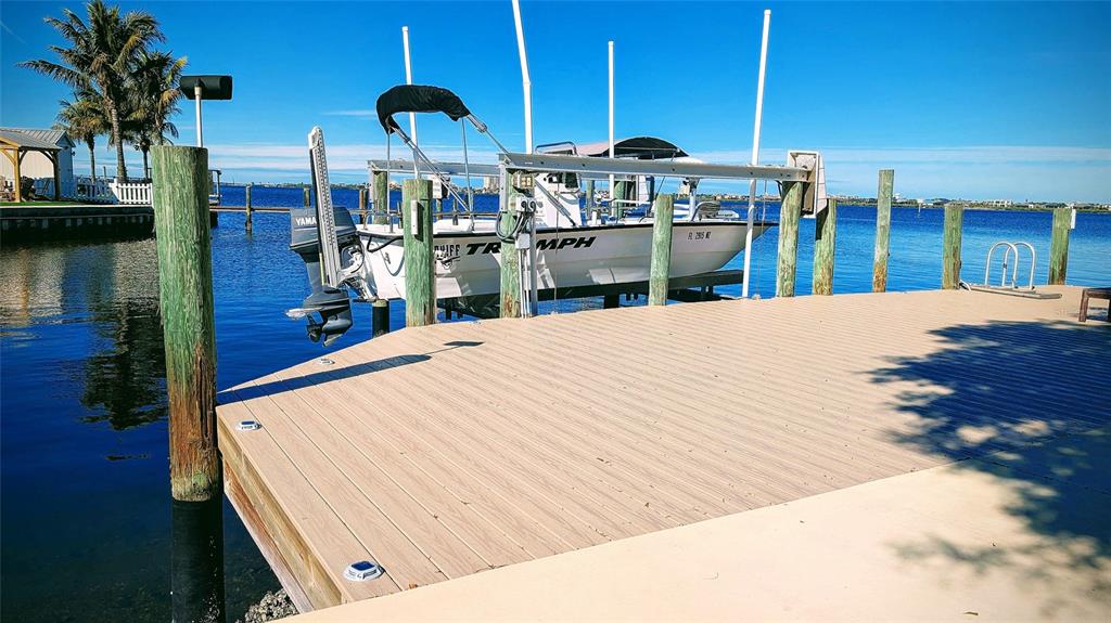 218 22ND STREET NE, BRADENTON, FL — photo 3 of 30