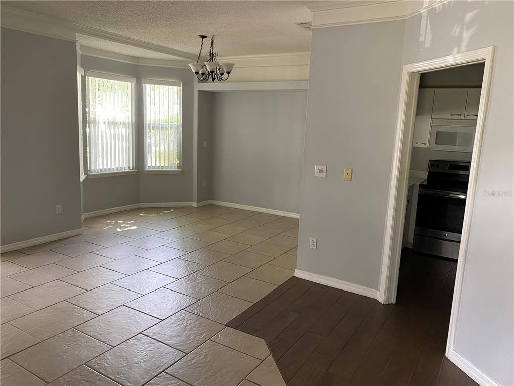 62 EMERALD BAY DRIVE, OLDSMAR, FL — photo 5 of 14