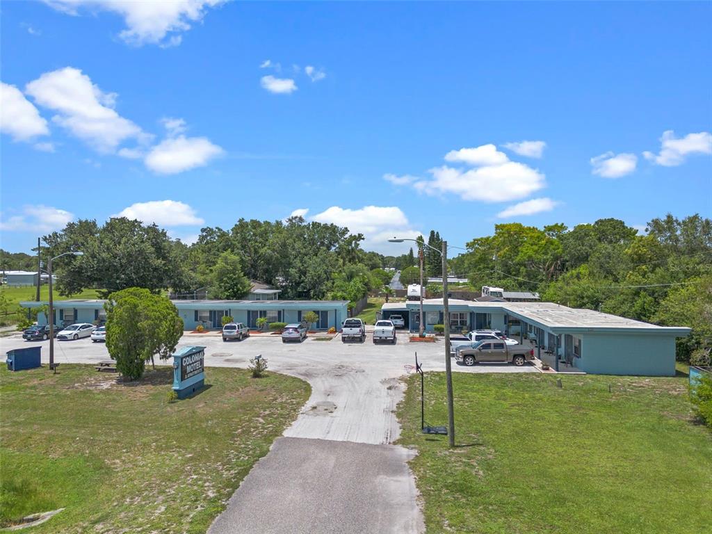 5575 E IRLO BRONSON MEMORIAL HIGHWAY