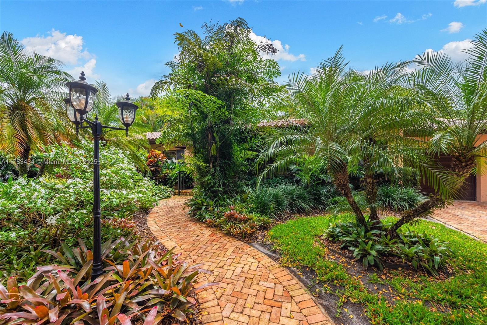1514 Zuleta Ave, Coral Gables FL 33146