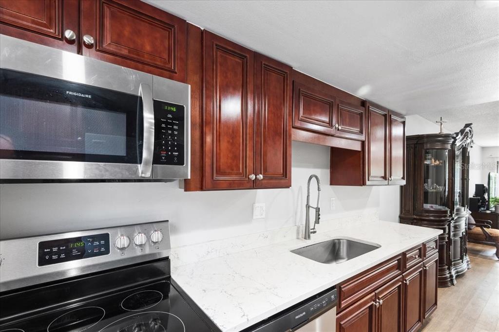 30 MOREE LOOP UNIT 39, WINTER SPRINGS, FL — photo 3 of 25