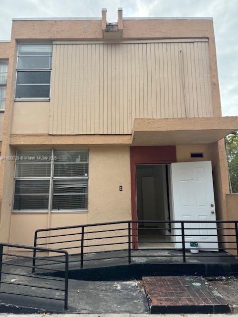 6023 SW 69th St # 78, South Miami FL 33143