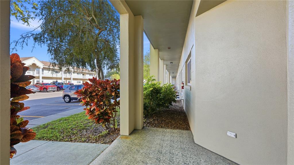 2296 MONACO LN UNIT 10, CLEARWATER, FL — photo 3 of 30