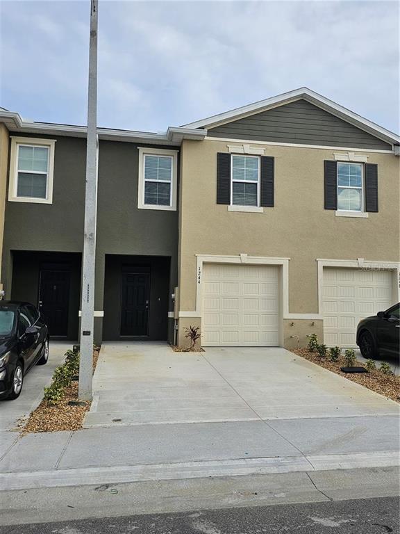 1223 DRAINTREE STREET