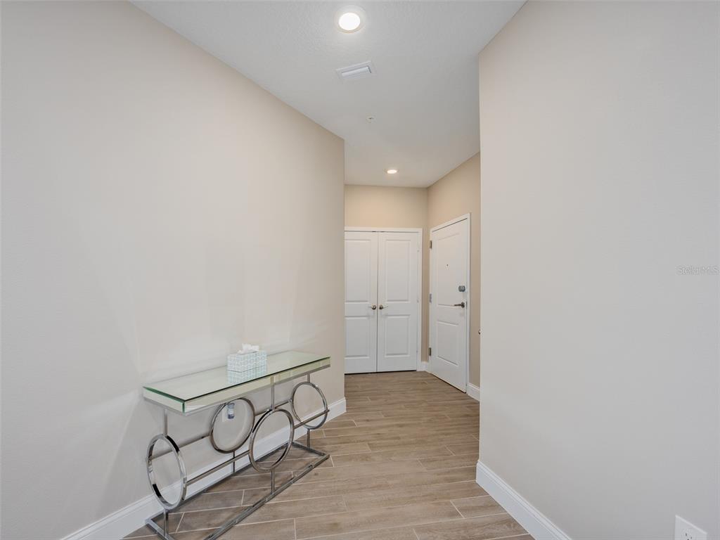 7517 LAUREATE BOULEVARD UNIT 4303, ORLANDO, FL — photo 2 of 30