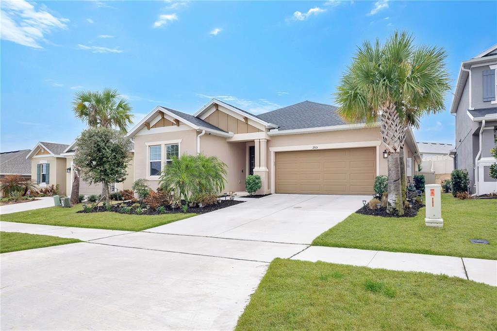 2915 CREST WAVE DRIVE