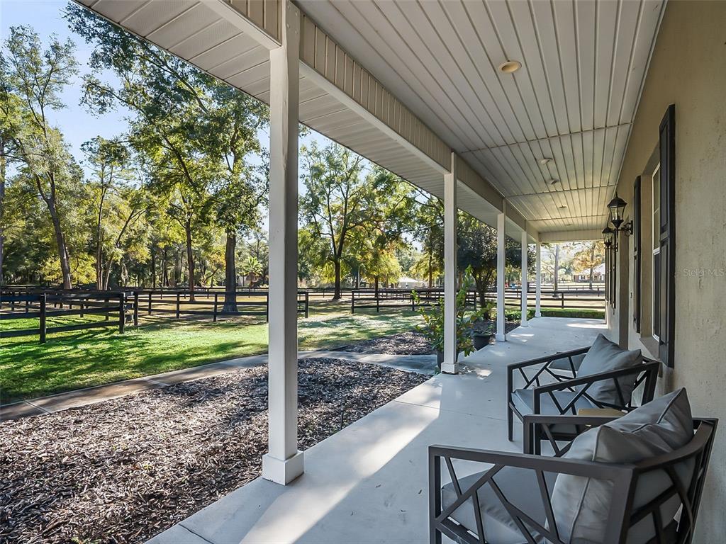 880 NW 70TH TERRACE, OCALA, FL — photo 4 of 30