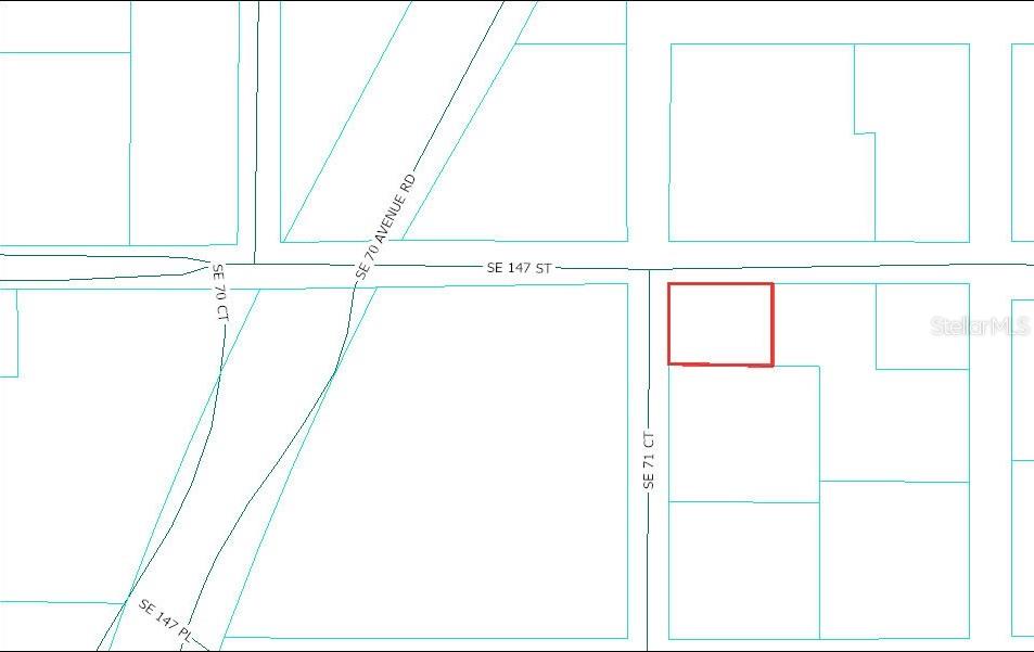This is a map showing a property lot highlighted in red near a street intersection — TBD SE 147TH STREET, SUMMERFIELD, FL
