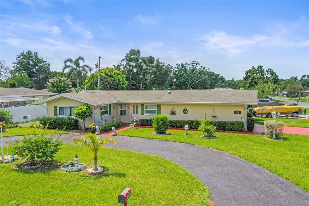 1761 PENNY LANE