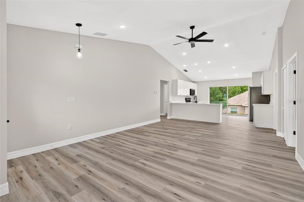 2961 E. BRIGADOON CT, HERNANDO, FL — photo 2 of 30