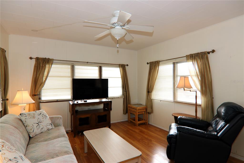 149 S PORT DRIVE, VENICE, FL — photo 5 of 21