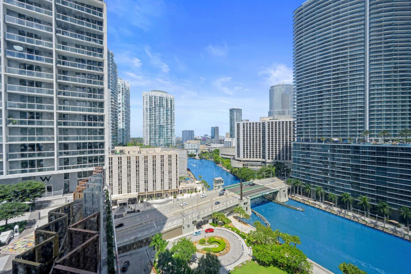 475 Brickell Avenue # 1815, Miami FL 33131