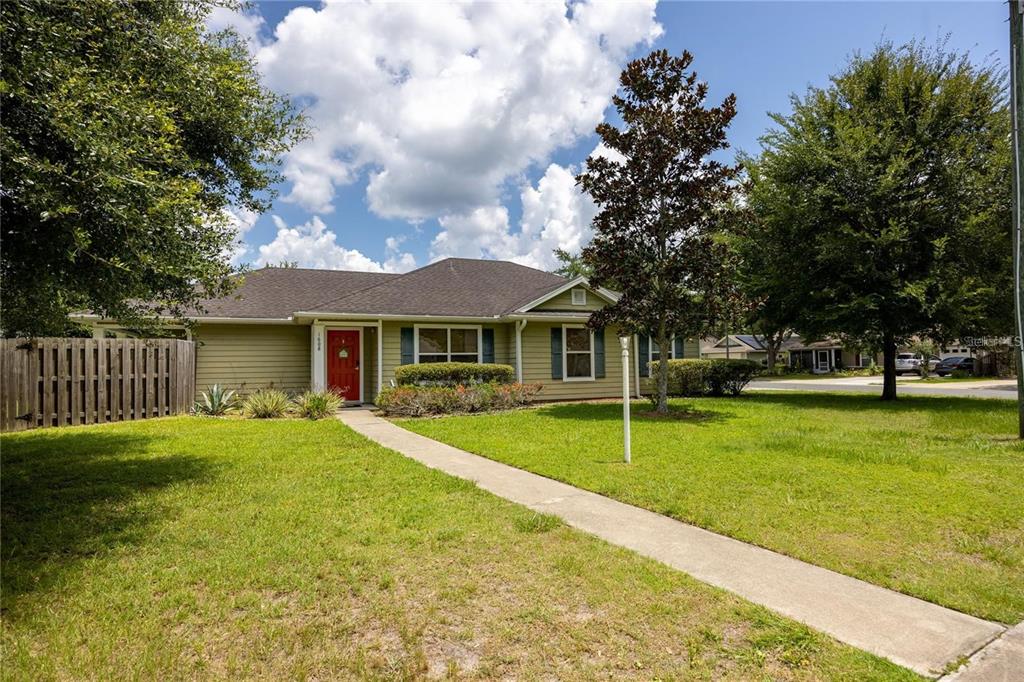 1608 NE 45TH PLACE