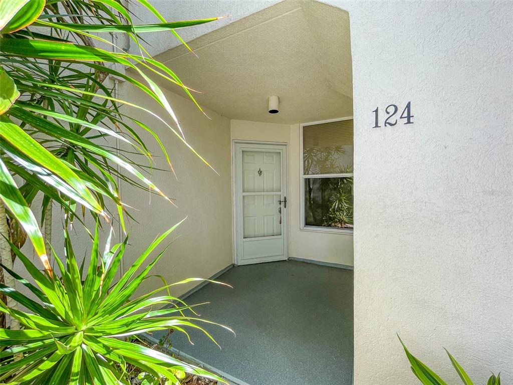 5277 ISLA KEY BOULEVARD S UNIT 124