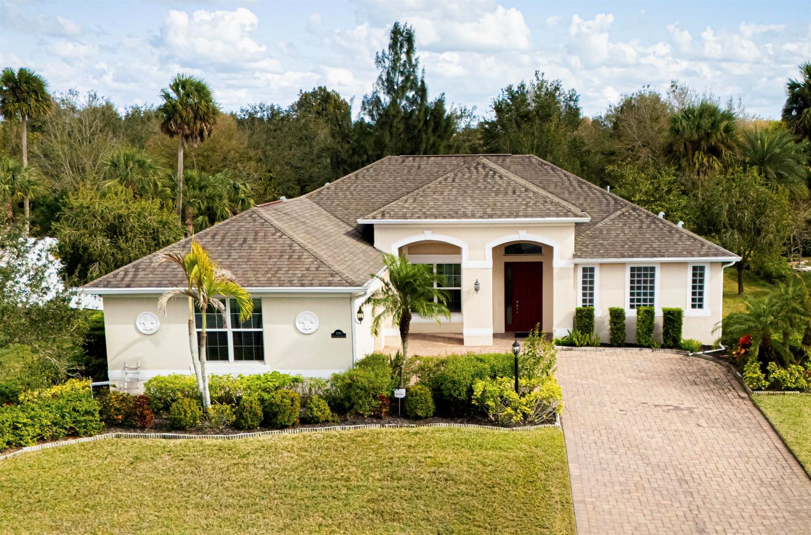 1080 Southlakes Way SW, Vero Beach FL 32968