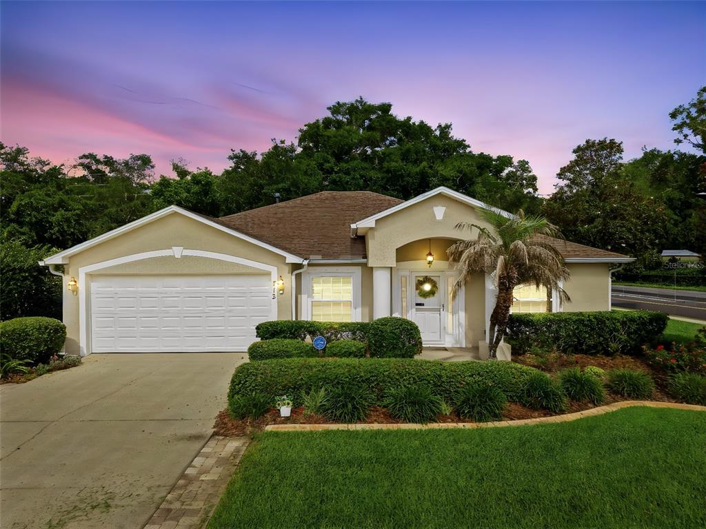 712 CYPRESS OAK CIRCLE