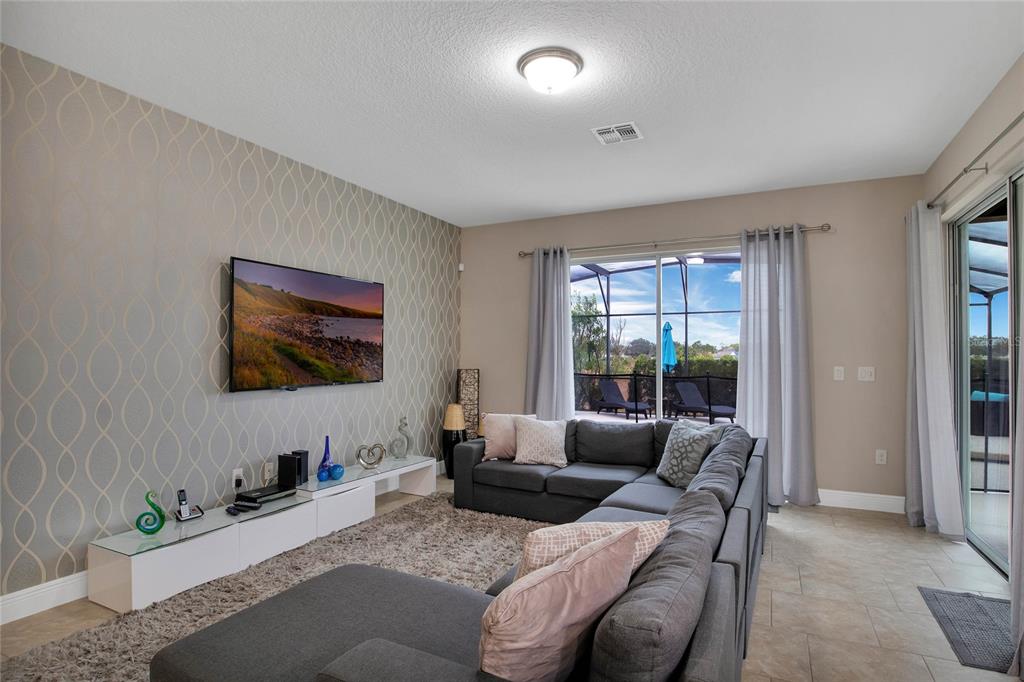 4103 OAKTREE DRIVE, DAVENPORT, FL — photo 5 of 30