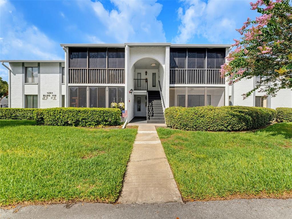 1261 PINE RIDGE CIRCLE W UNIT D1