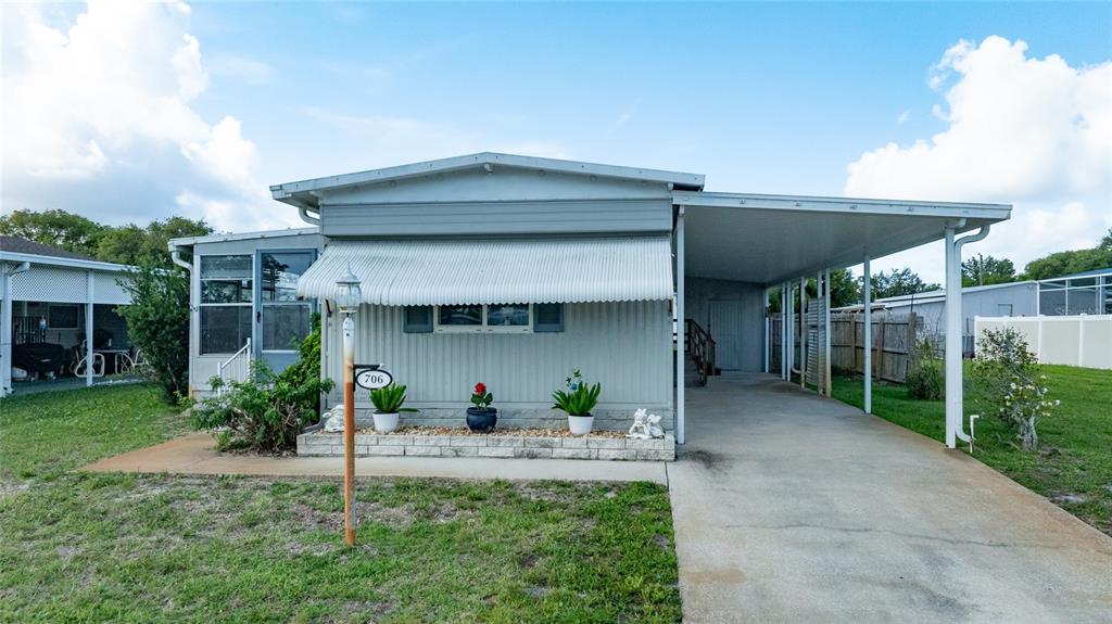 706 LEWARD WAY
