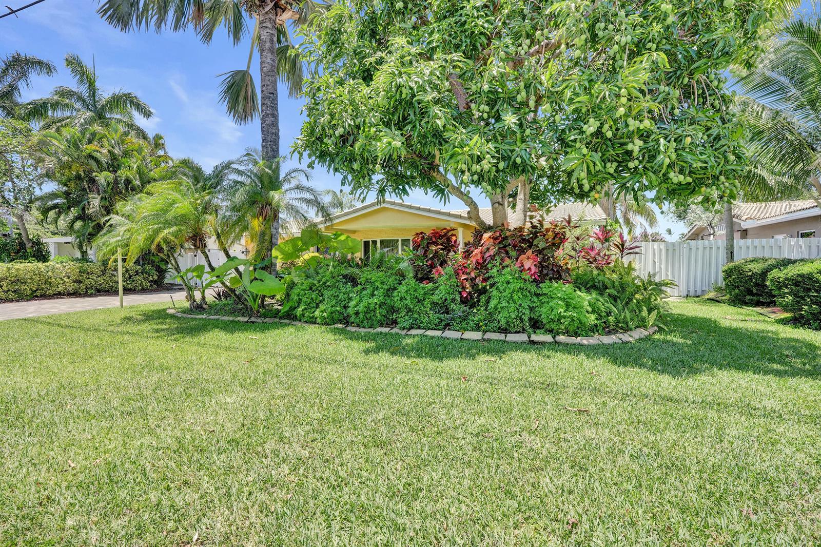 2265 SE 12th Street, Pompano Beach FL 33062