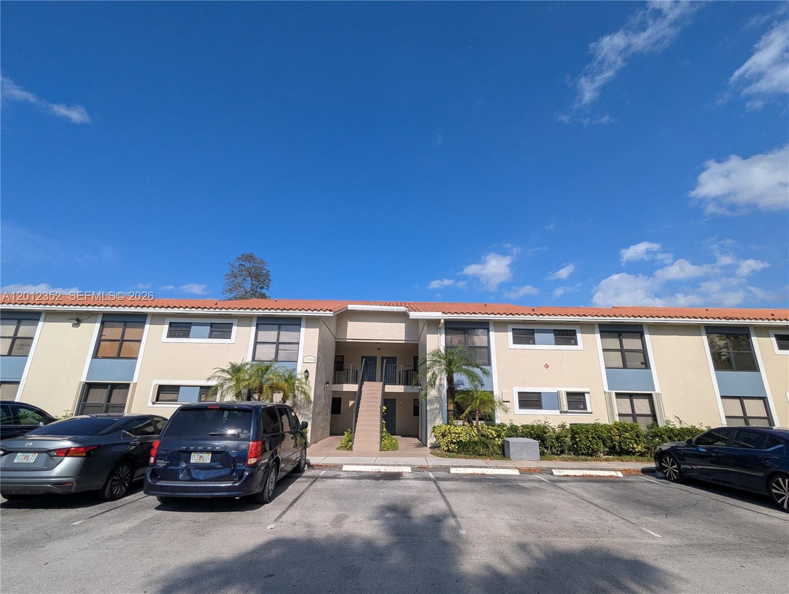 1564 Lake Crystal Dr # F, West Palm Beach FL 33411