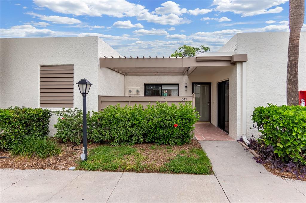 511 LAKESIDE DRIVE UNIT 511