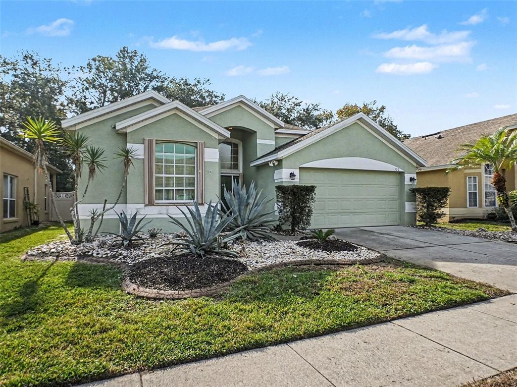 302 TAVESTOCK LOOP