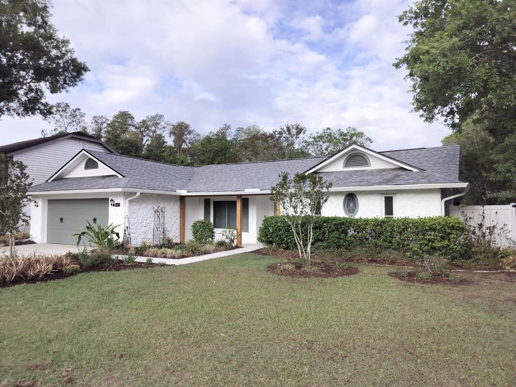 3403 BLOOMINGDALE OAKS DRIVE