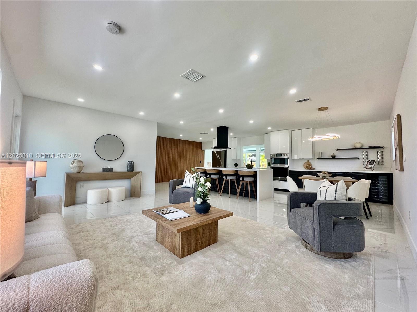 1446 Scott St, Hollywood FL 33020