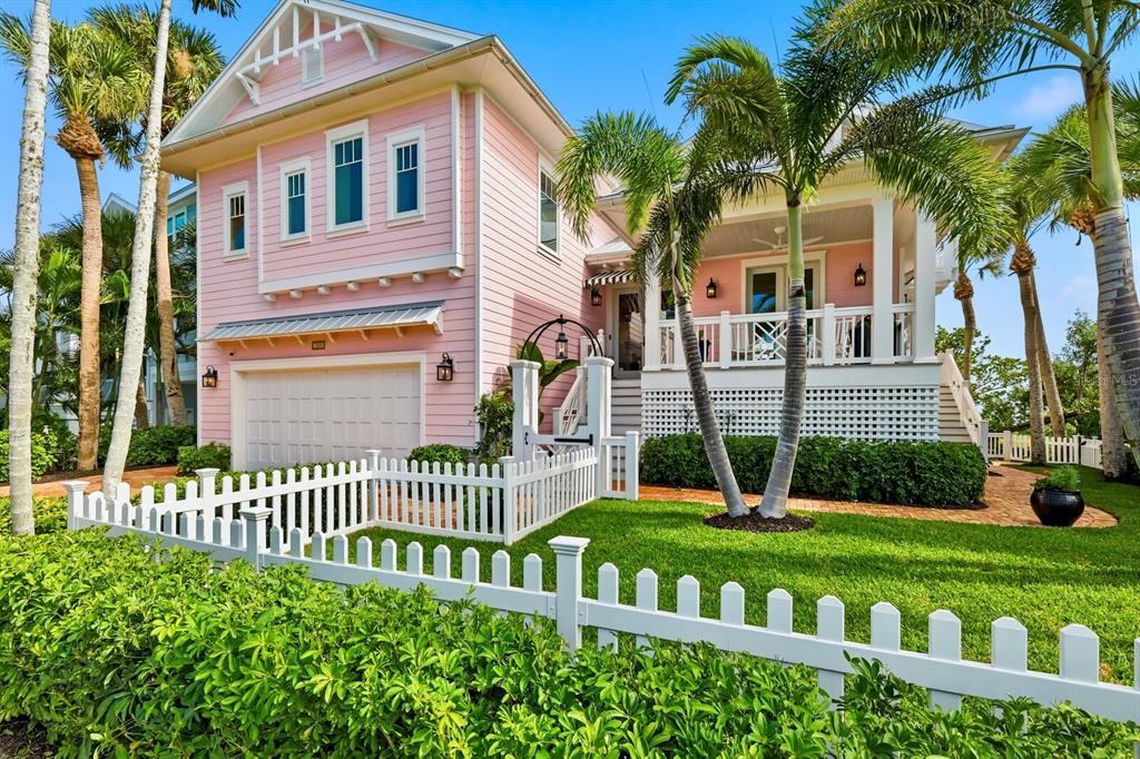 589 BUTTONWOOD BAY DRIVE