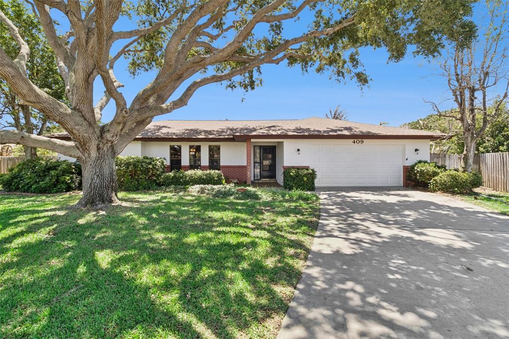 409 SAINT JOHNS DRIVE