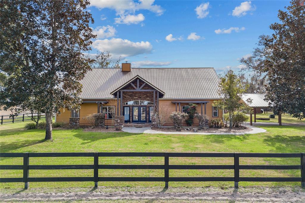 367 SW BLUE BIRD COURT