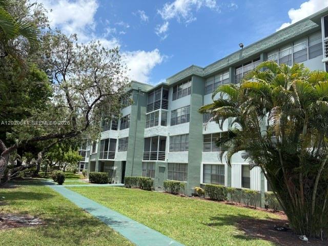 2781 Taft St # 411, Hollywood FL 33020