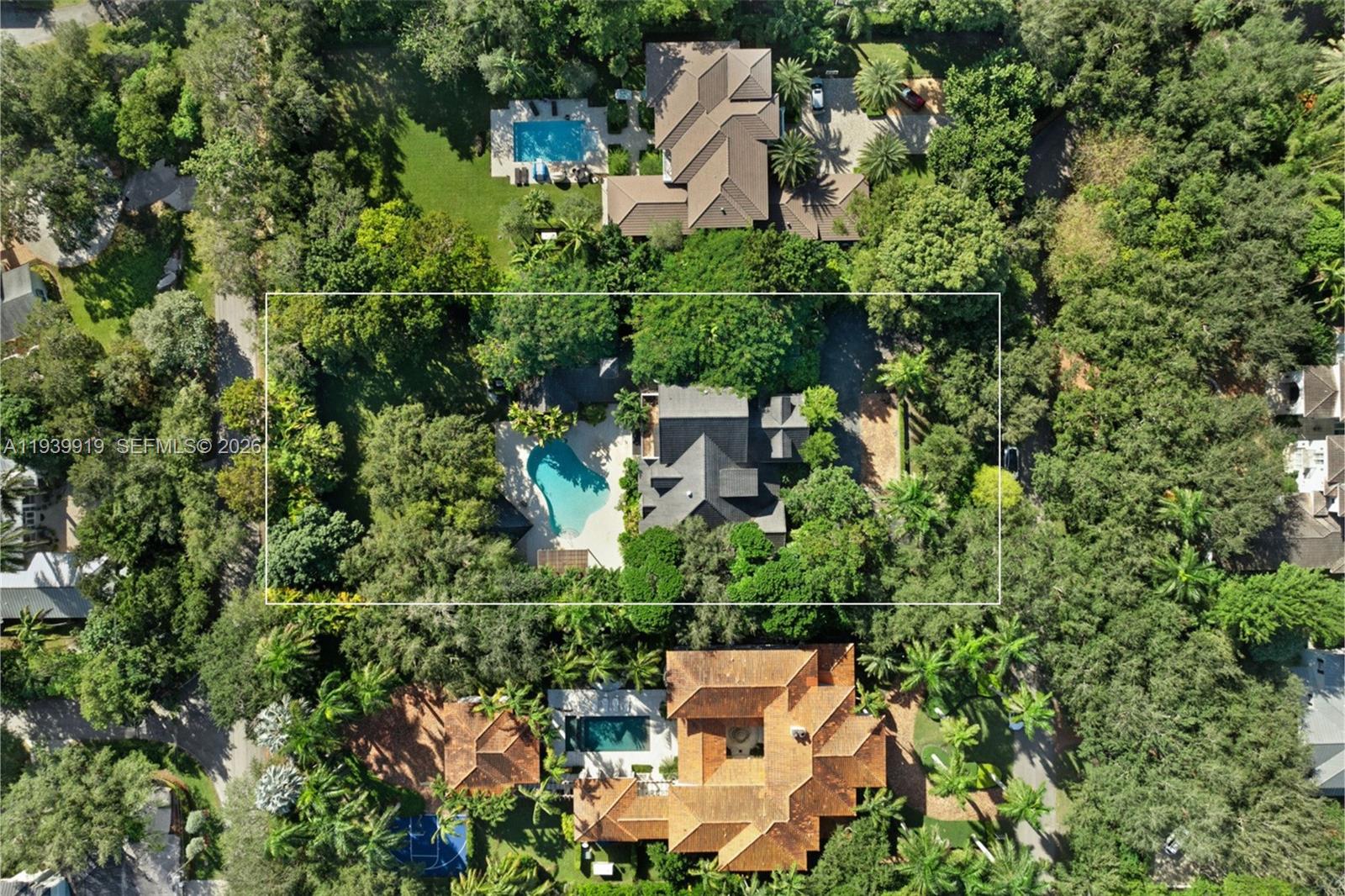 10001 SW 60th Ct, Pinecrest FL 33156, PINECREST, FL — photo 2 of 15