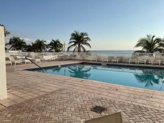 Oceanfront pool — POMPANO BEACH, FL