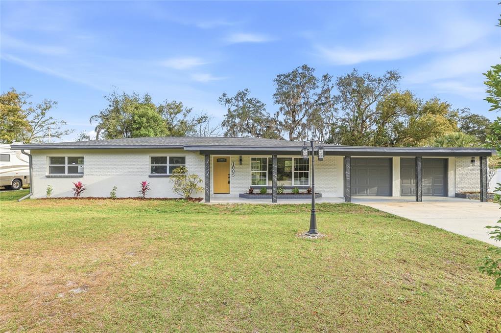 1005 CEDAR LAKE DRIVE