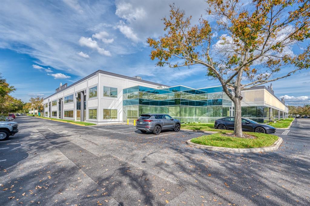 7575 KINGSPOINTE PARKWAY UNIT 5