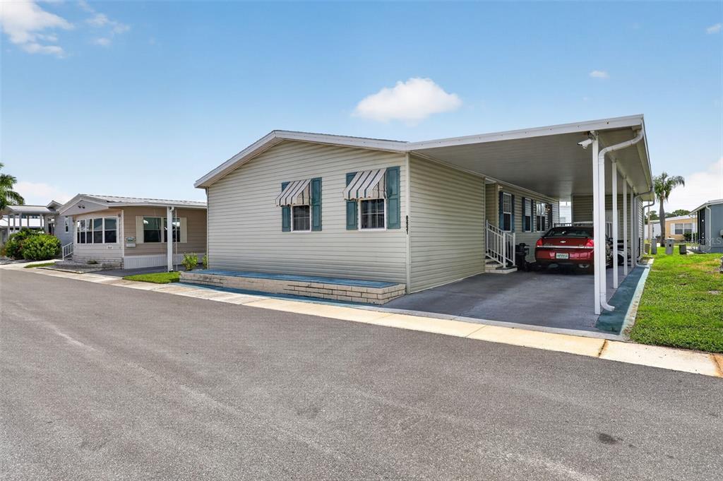 82221 F STREET N UNIT 221