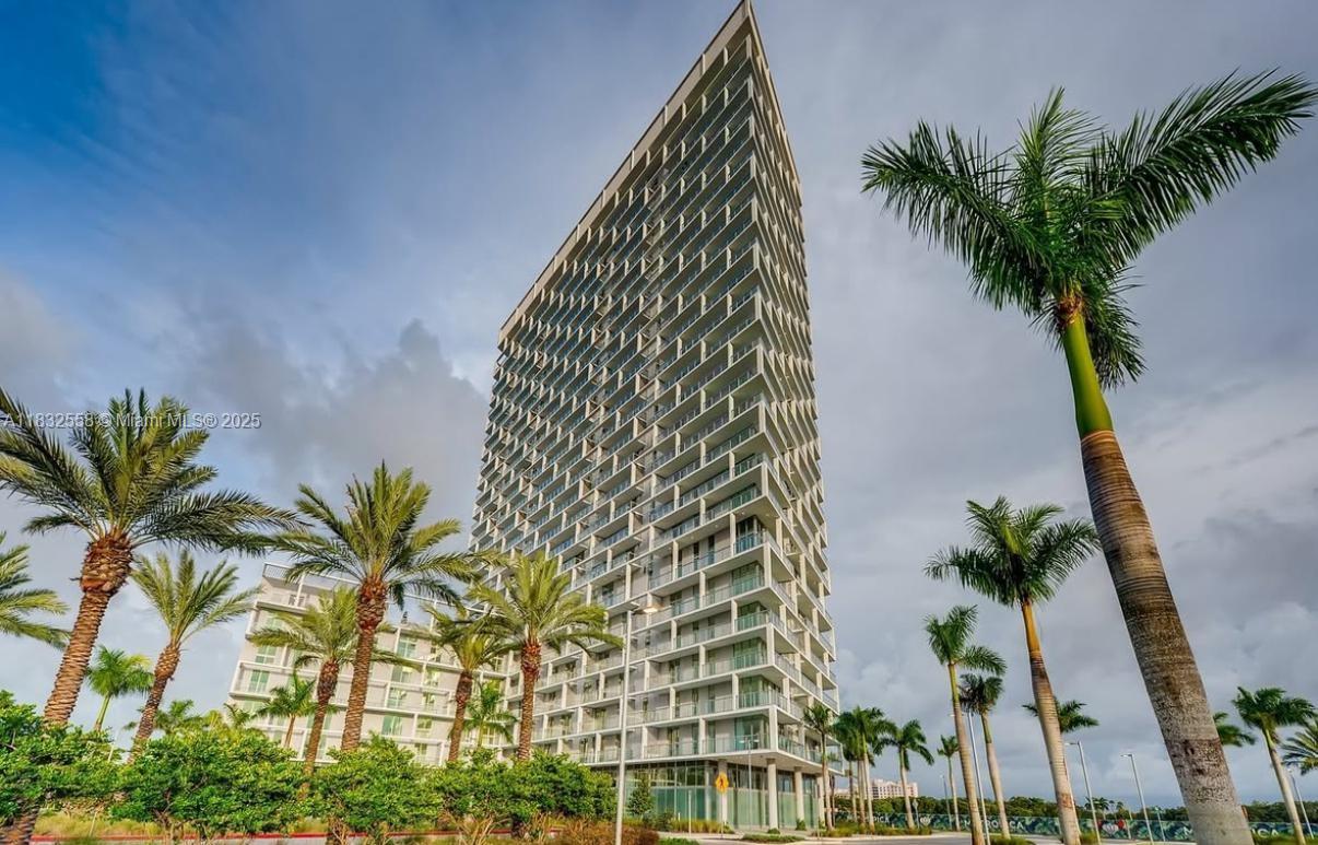 2000 Metropica Way # 2102, Sunrise FL 33323